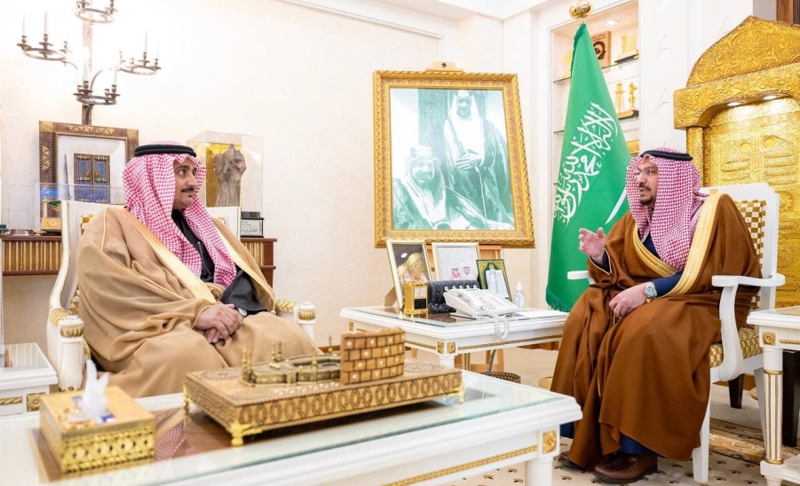 الجامعة توقيع إتفاقية مع سمو أمير منطقة القصيم لنشر مؤلف سموه بعنوان : موجز تاريخ الدولة السعودية.